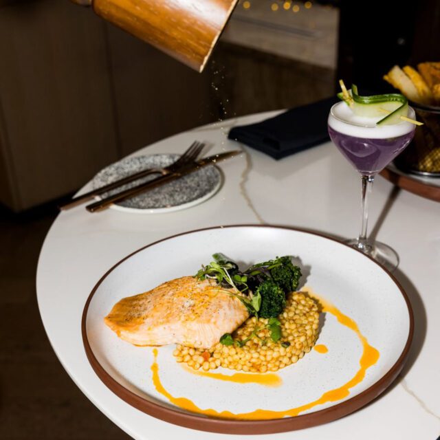 Plat servi au restaurant Stanley à Montréal, ambiance chic au centre-ville.