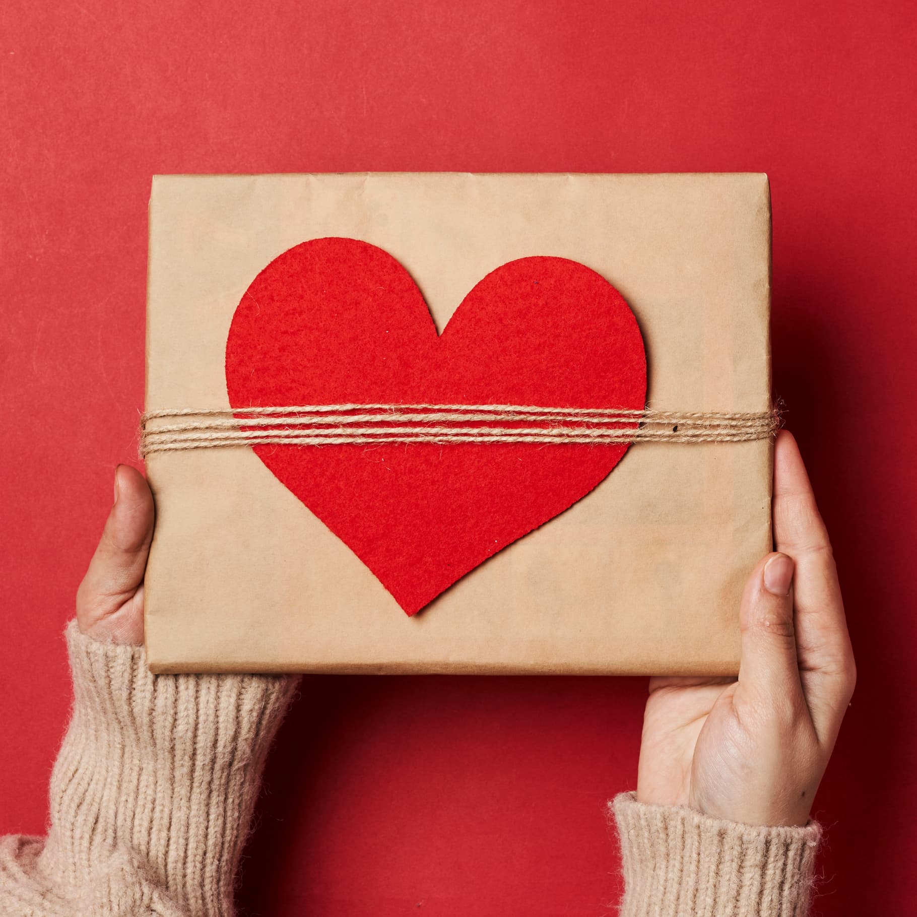 5 idées cadeaux de dernière minute pour la Saint-Valentin à magasiner au centre-ville de Montréal