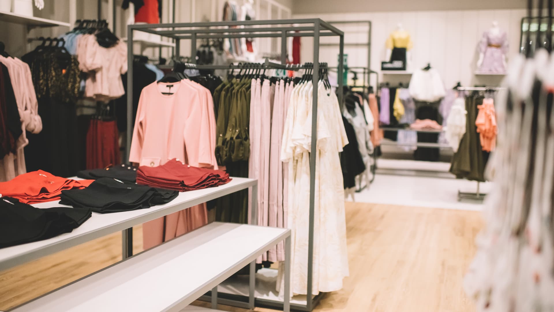 La boutique H&M au centre-ville de Montréal