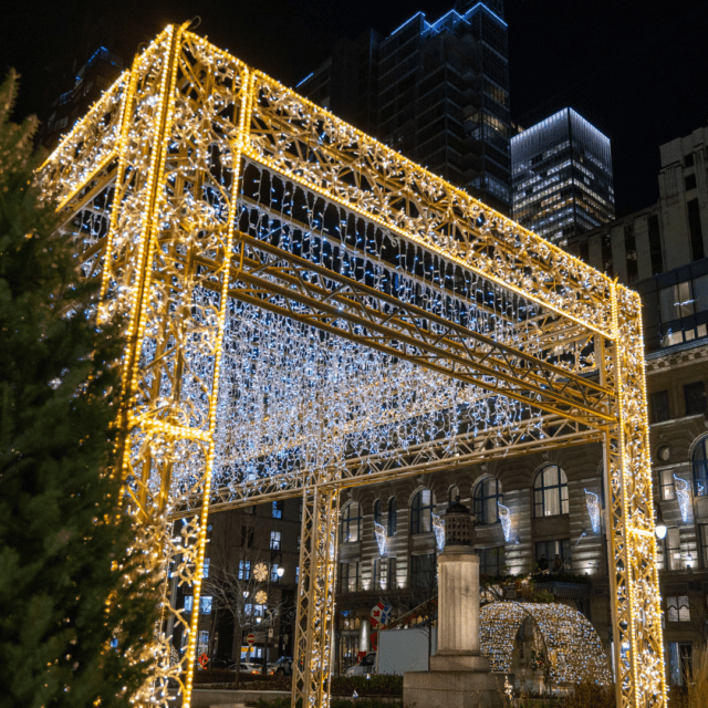 Les Illuminations du Carré Phillip au centre-ville de Montréal