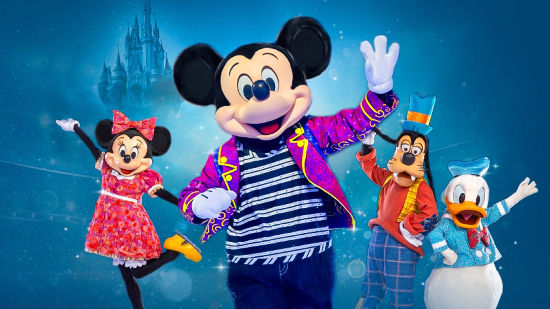 Mickey, Minnie, Dingo et Donald sur scène pour Disney sur Glace.