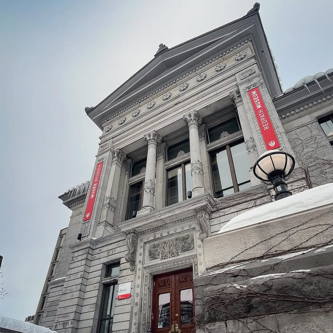 Façade du Musée Redpath, histoire naturelle à Montréal.