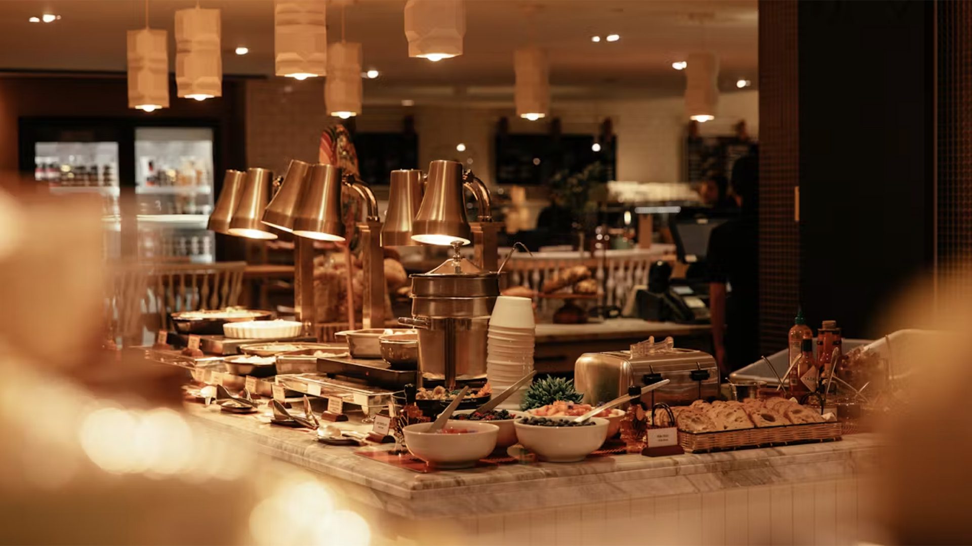 Brunch des sucres au marché artisan au centre-ville de Montréal